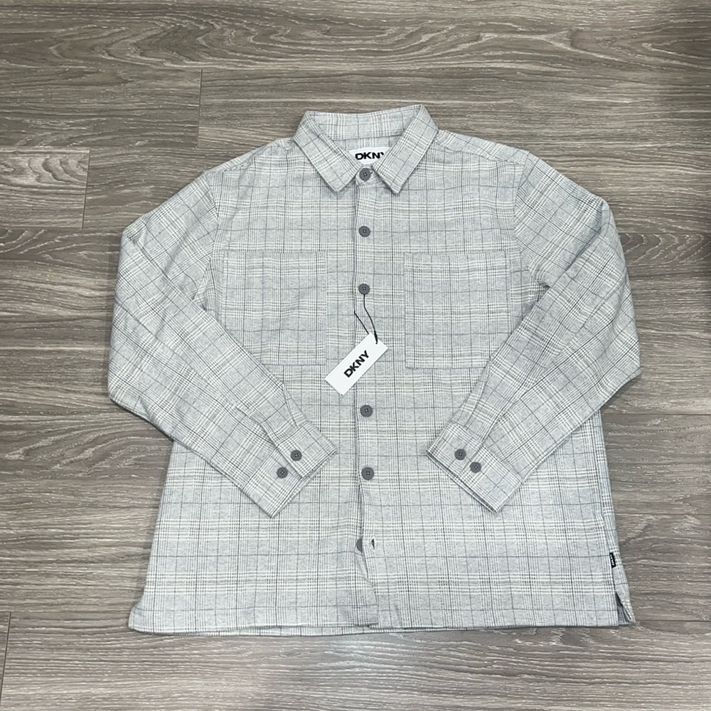 DKNY heavy weight shirt jacket flannel. Size XL. NWT